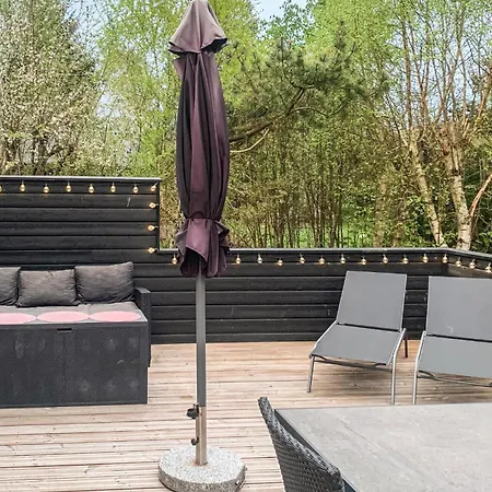 Wunderschönes Haus Mit 3 Schlafzimmern In Ferienhaus Hals